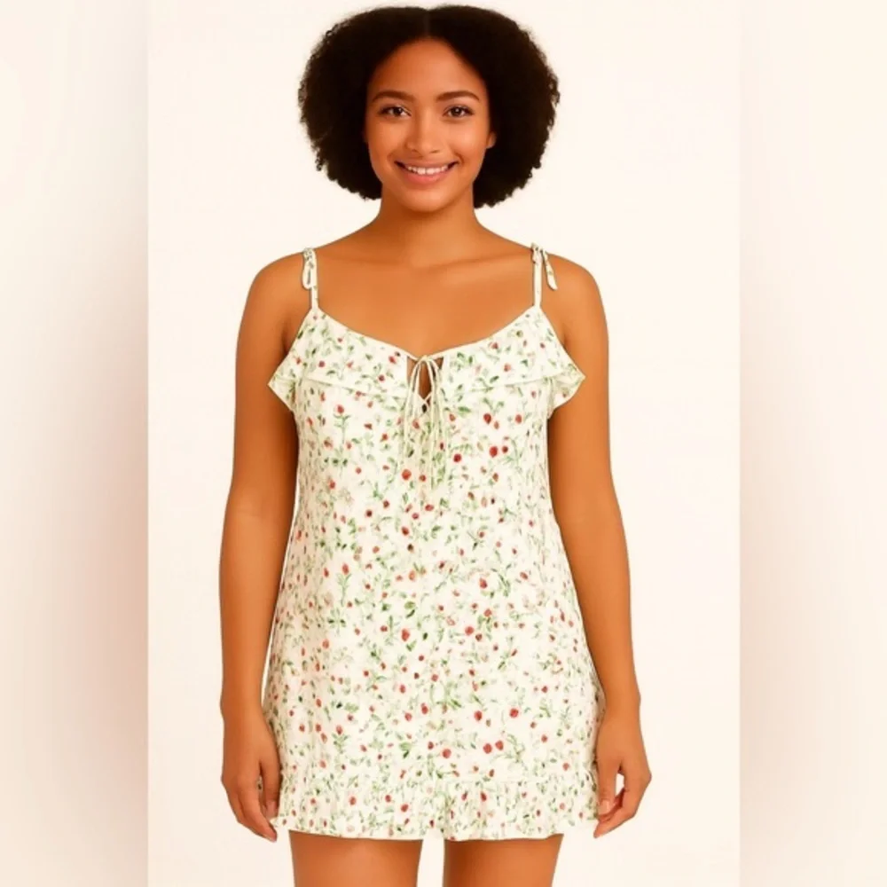 Hayden LA Women's White Green/Red Print Smocked  Back Tunic Sun Mini Dress #1372